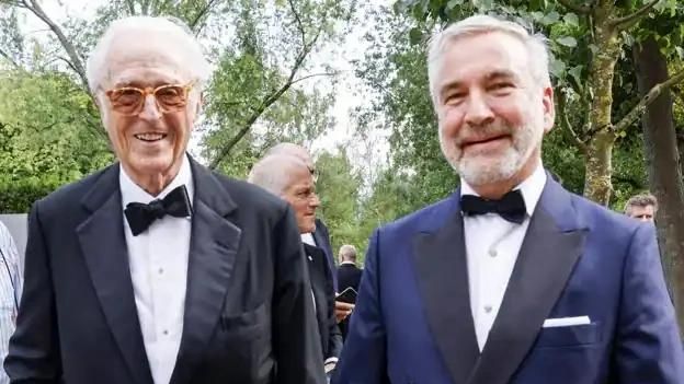 Francisco junto a su pareja, Thomas.