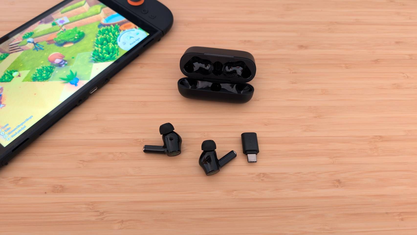 Los Razer Hammerhead V3 Hyperspeed.