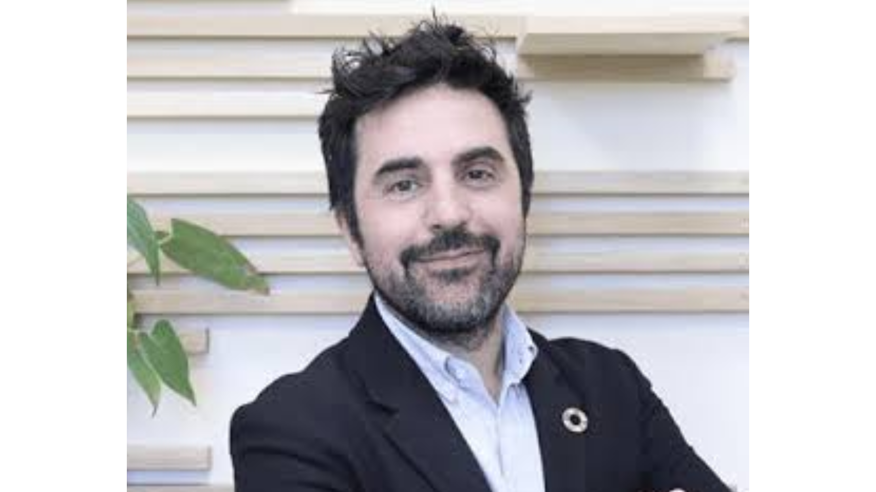 Alejandro Dorado