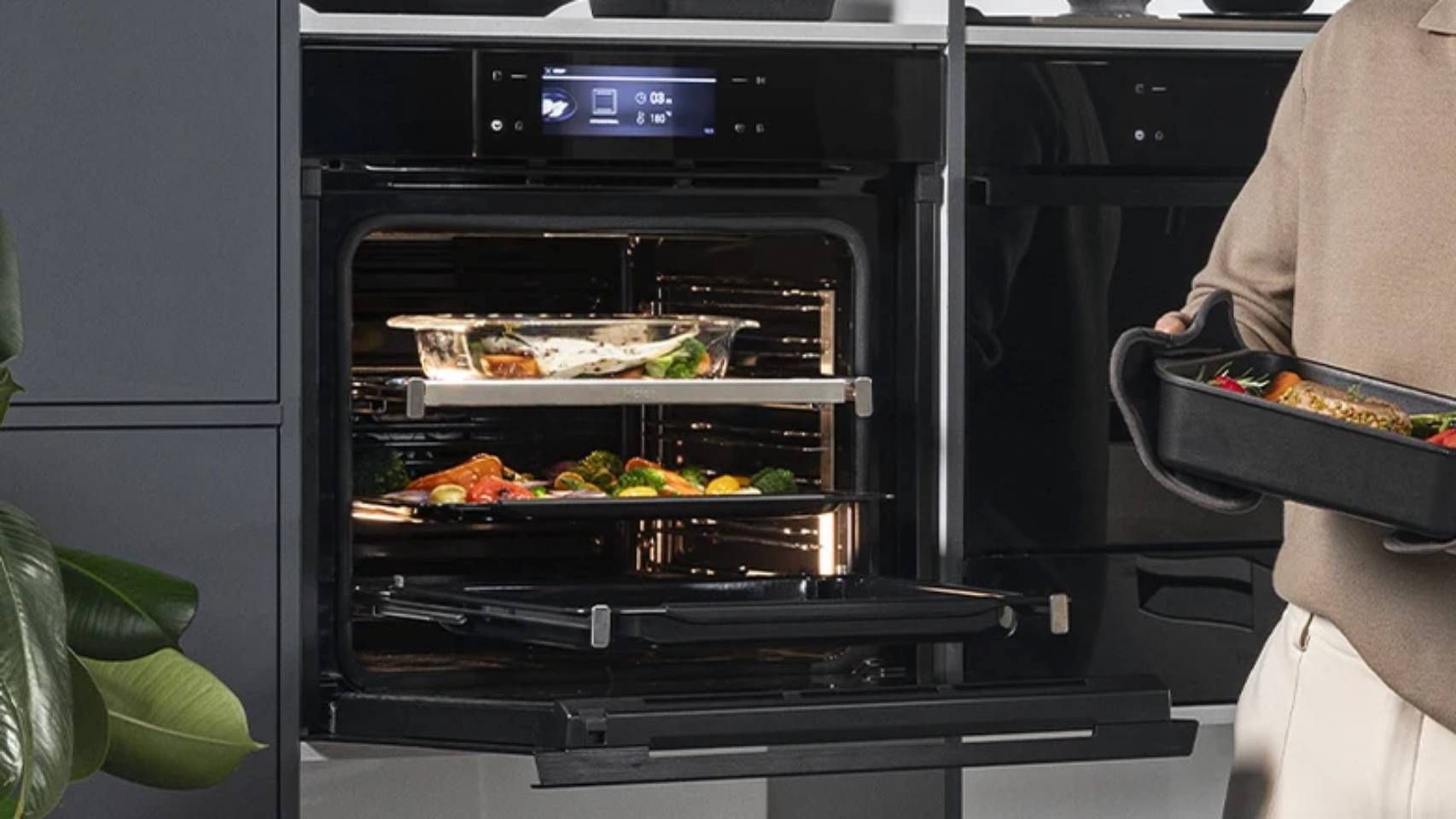 Un horno Haier.