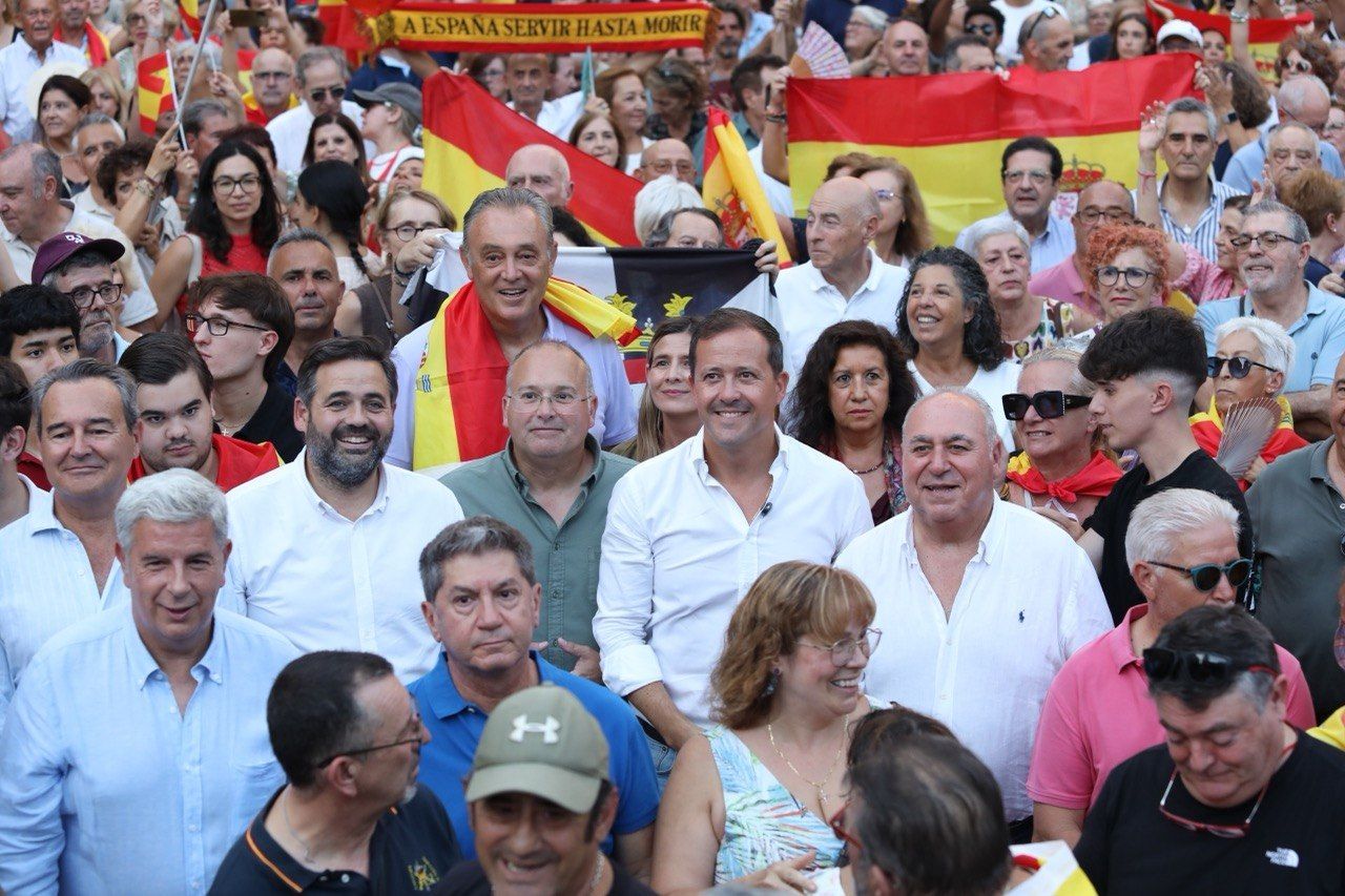 Los 'populares' Paco Núñez, Miguel Tellado, Carlos Velázquez y Vicente Tirado en la manifestación de Toledo.