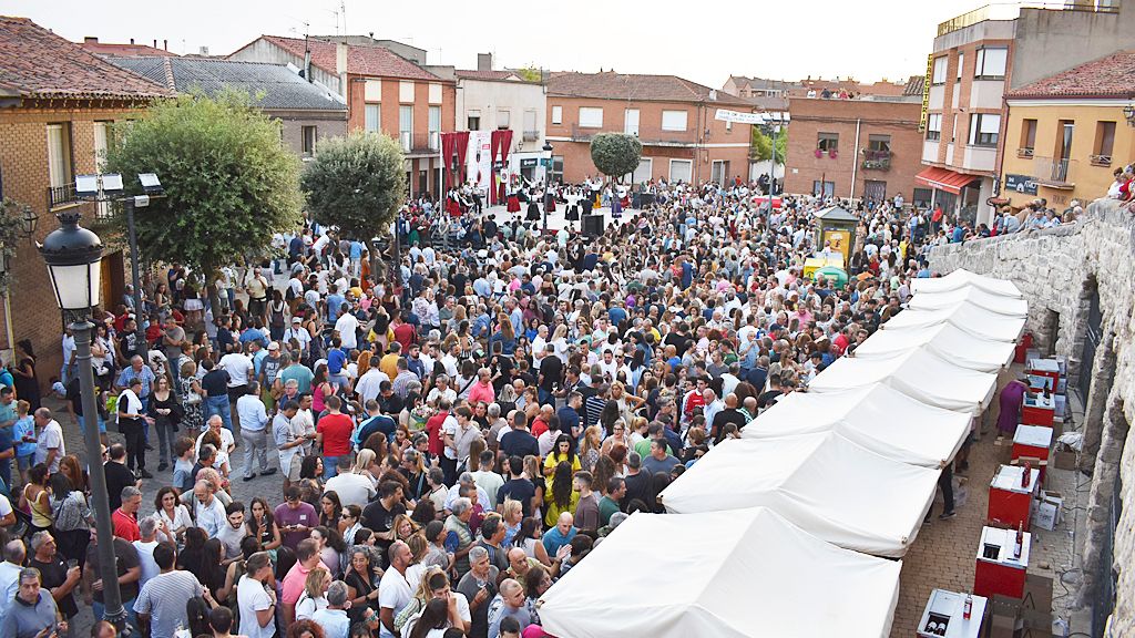 Imagen de una edición anterior de la Feria del Vino en Cigales. 