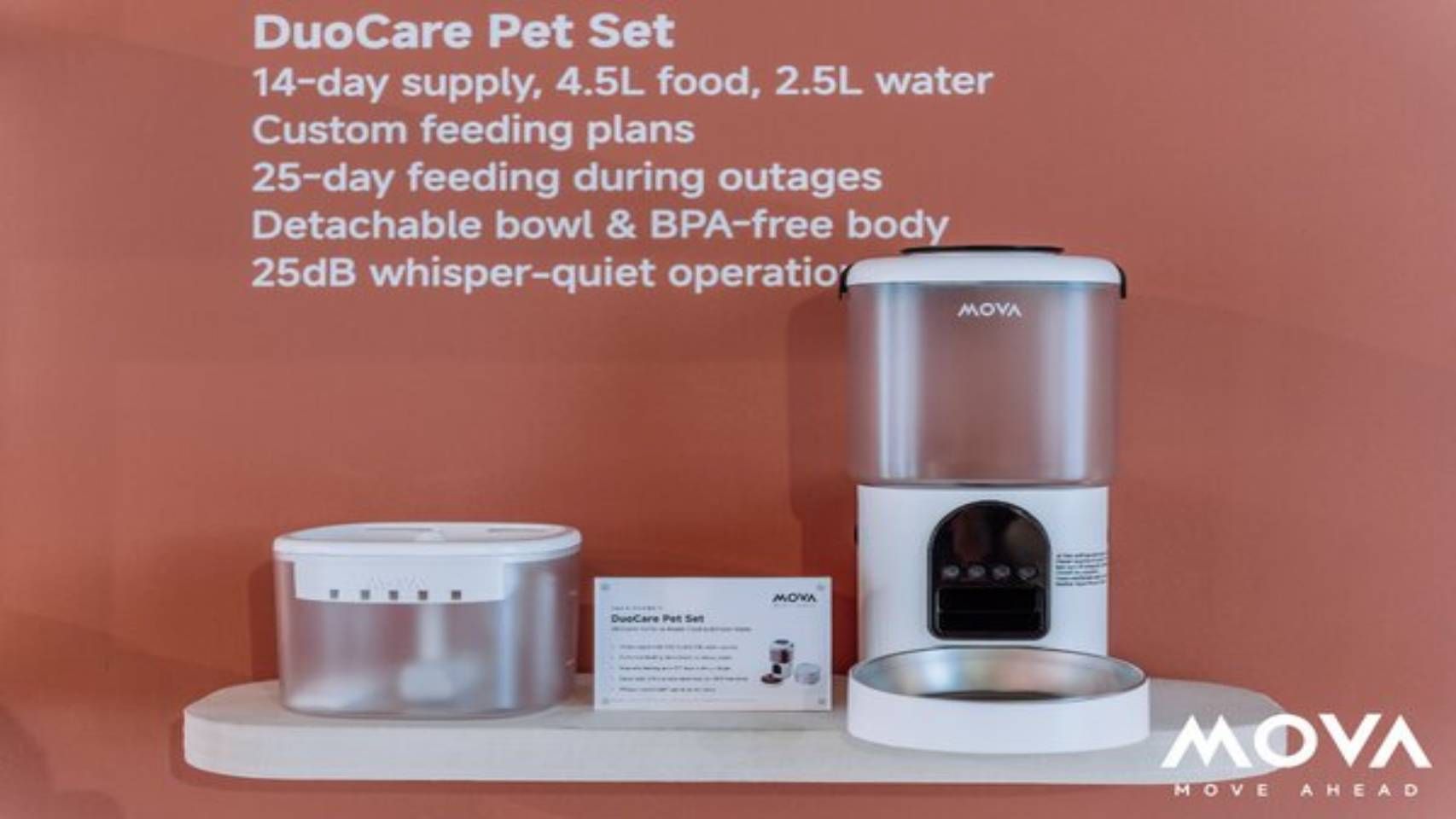 El comedero inteligente MOVA DuoCare Pet Set.