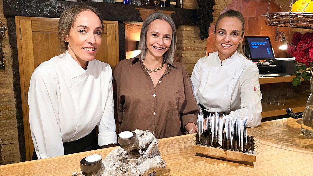 Vanesa, Patricia y Yovana de izquierda a derecha.