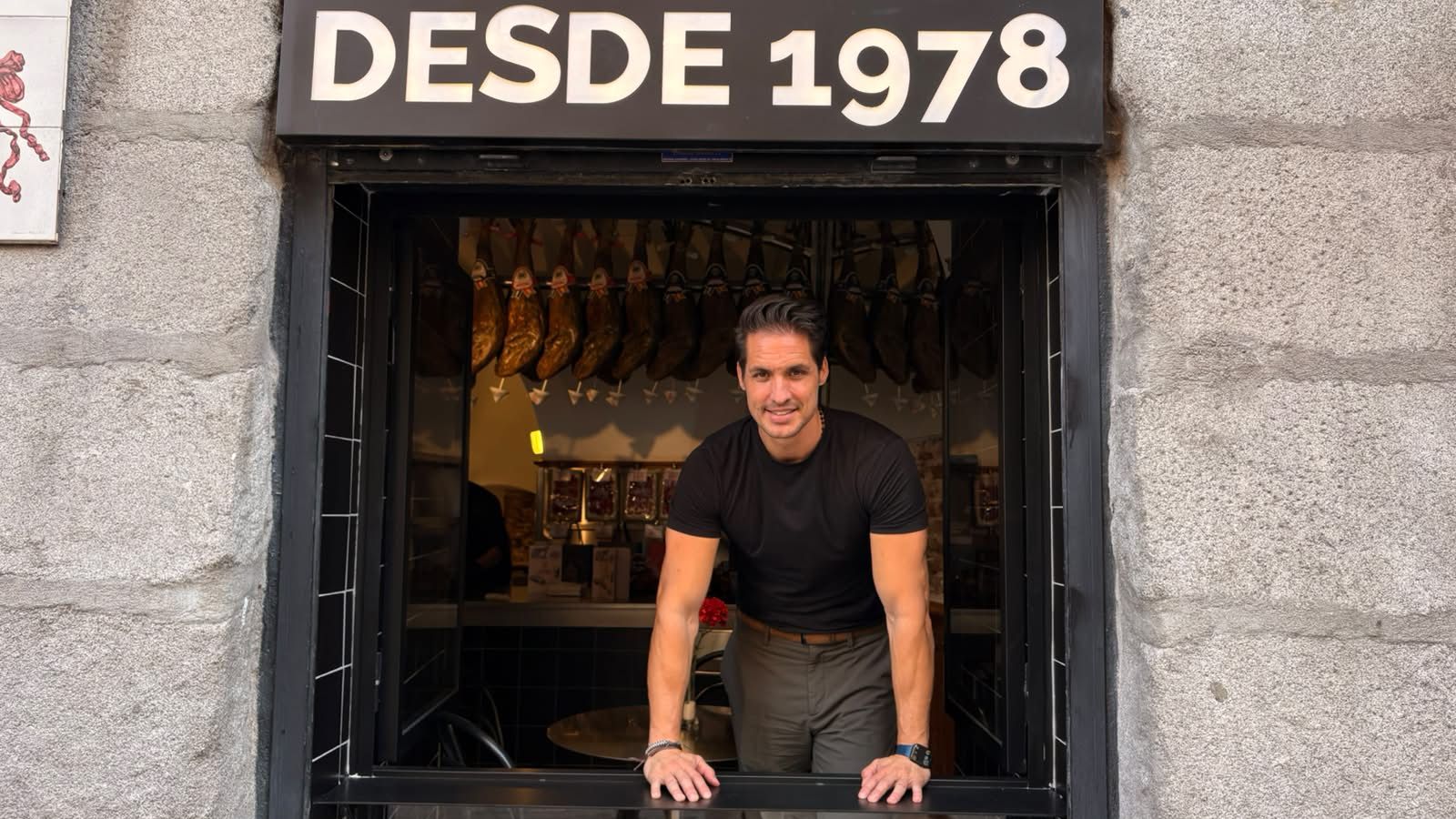 Luis Alfonso Muñoz, recién nombrado consejero delegado del grupo Museo del Jamón, en su última apertura, La Tasca.