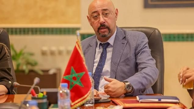 la víspera se trasladó a España