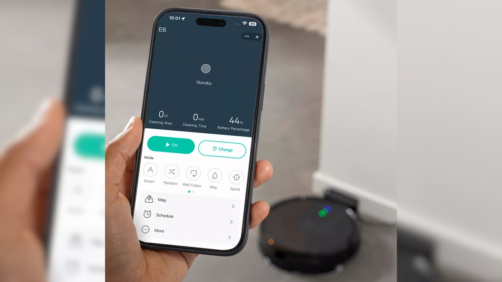 El robot de Aldi se puede controlar por el móvil