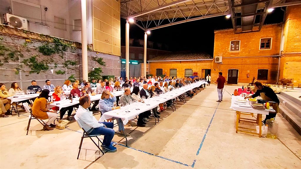 Imagen de una de las catas que se han celebrado en Boecillo durante la fiesta de la vendimia. 