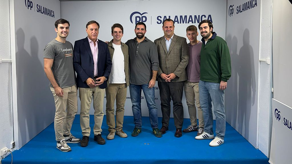 Ignacio Dancausa, presidente nacional de Nuevas Generaciones del PP en la reunión del Comité de Campaña de los populares de Salamanca.