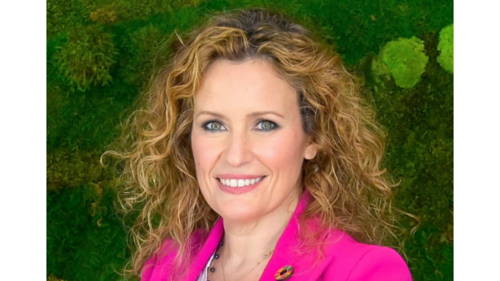 May López
