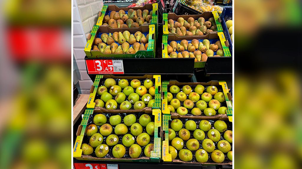 Peras y manzanas del Bierzo que se venden en Alcampo. 