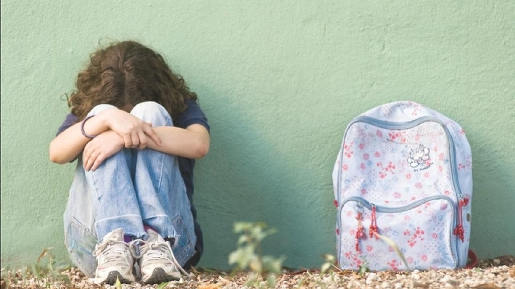 Detenidos cuatro menores en Alicante por acosar a una compañera de clase