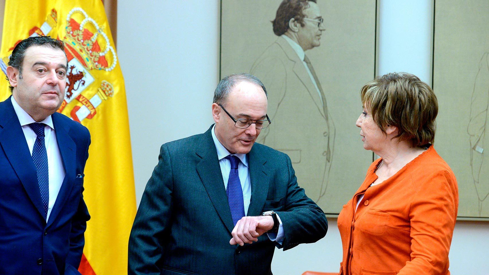 Linde, junto a Celia Villalobos, presidenta de la Comisión del Pacto de Toledo.
