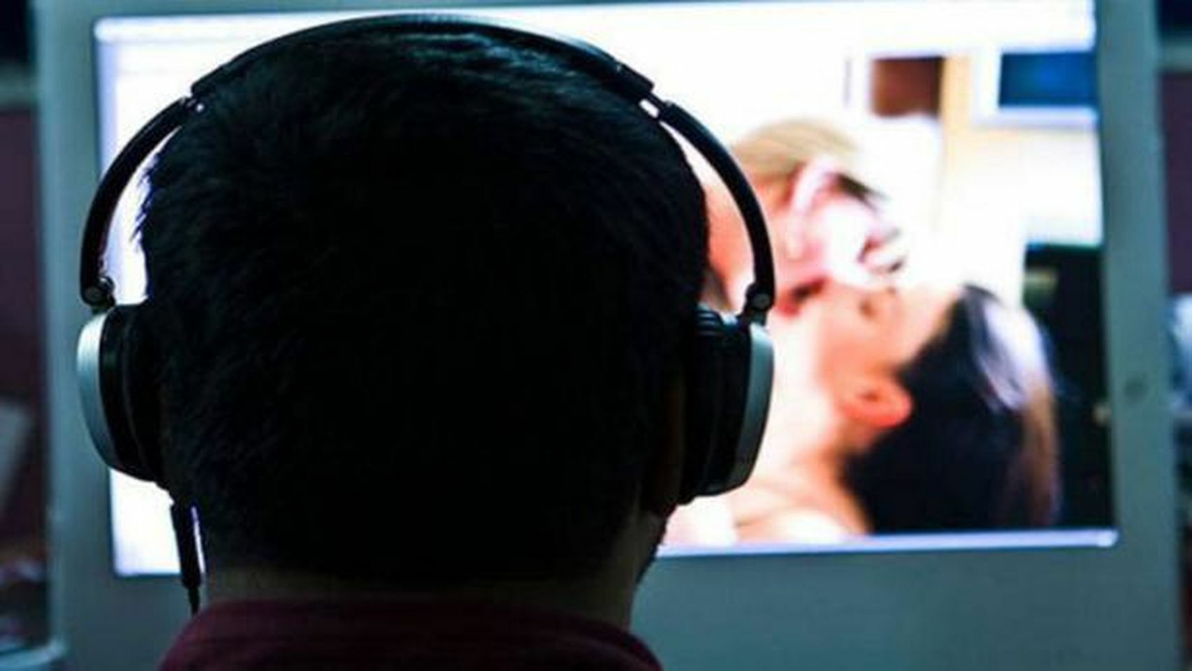 Un usuario viendo porno