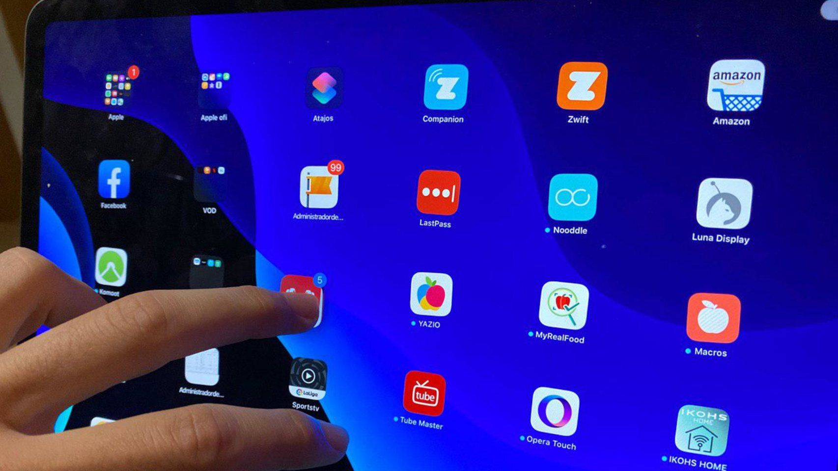 El trucazo oculto para mover varias apps al mismo tiempo en iOS