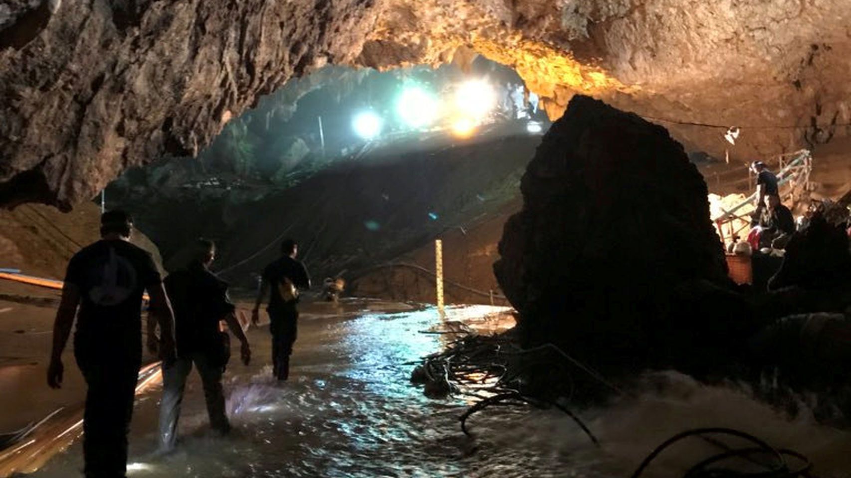 Imagen del rescate de los niños en Tailandia.