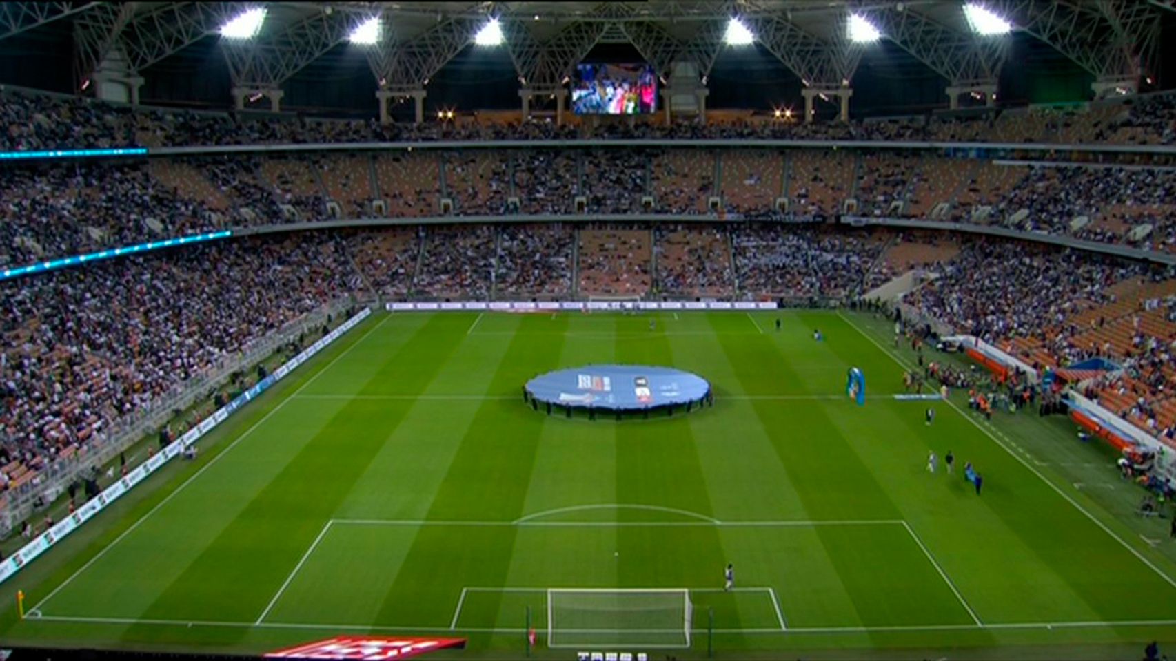 Pobre entrada en el Valencia - Real Madrid de la Supercopa de España