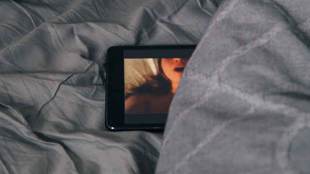 Internet-Porno-Paginas_web-Omicrono_505209996_155713247_640x360