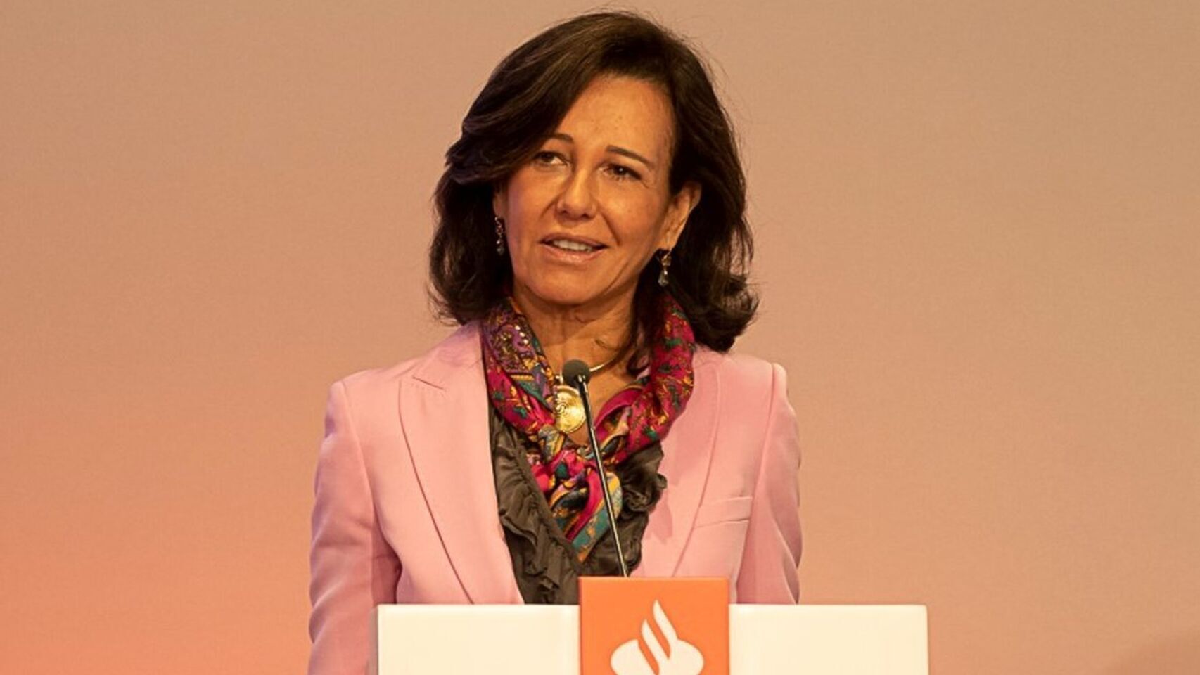 Ana Botín, 60 años, presidenta del Banco Santander