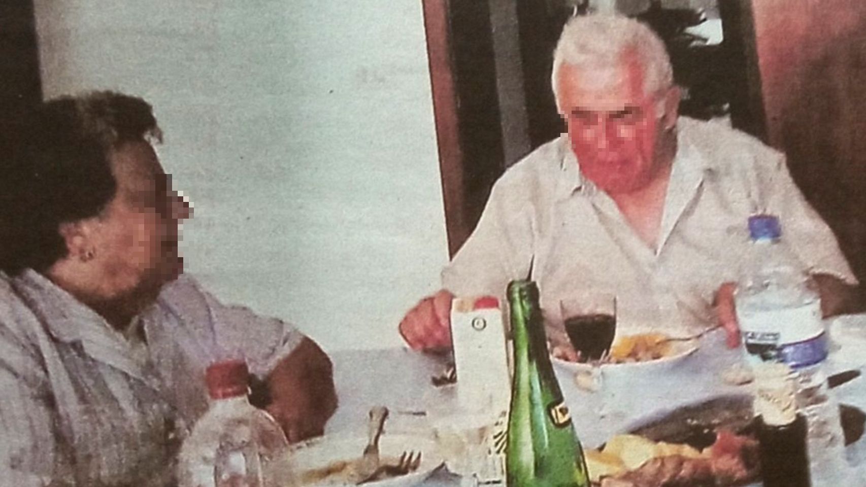 Rogelia y su marido Ramón, en una fotografía antigua.