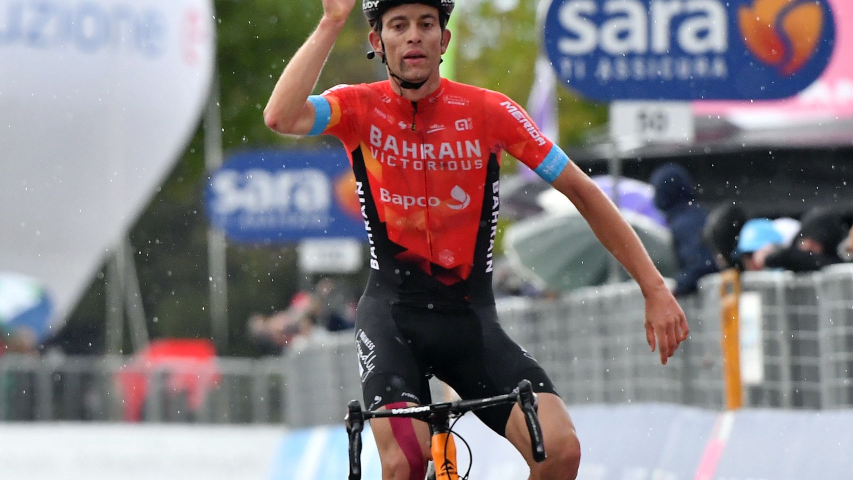 Mader gana la sexta etapa del Giro de Italia 2021