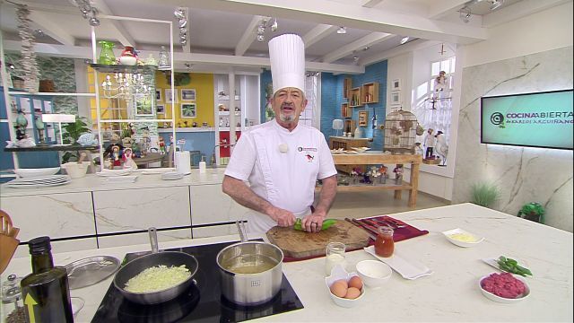 Arguiñano en el plató de su programa.