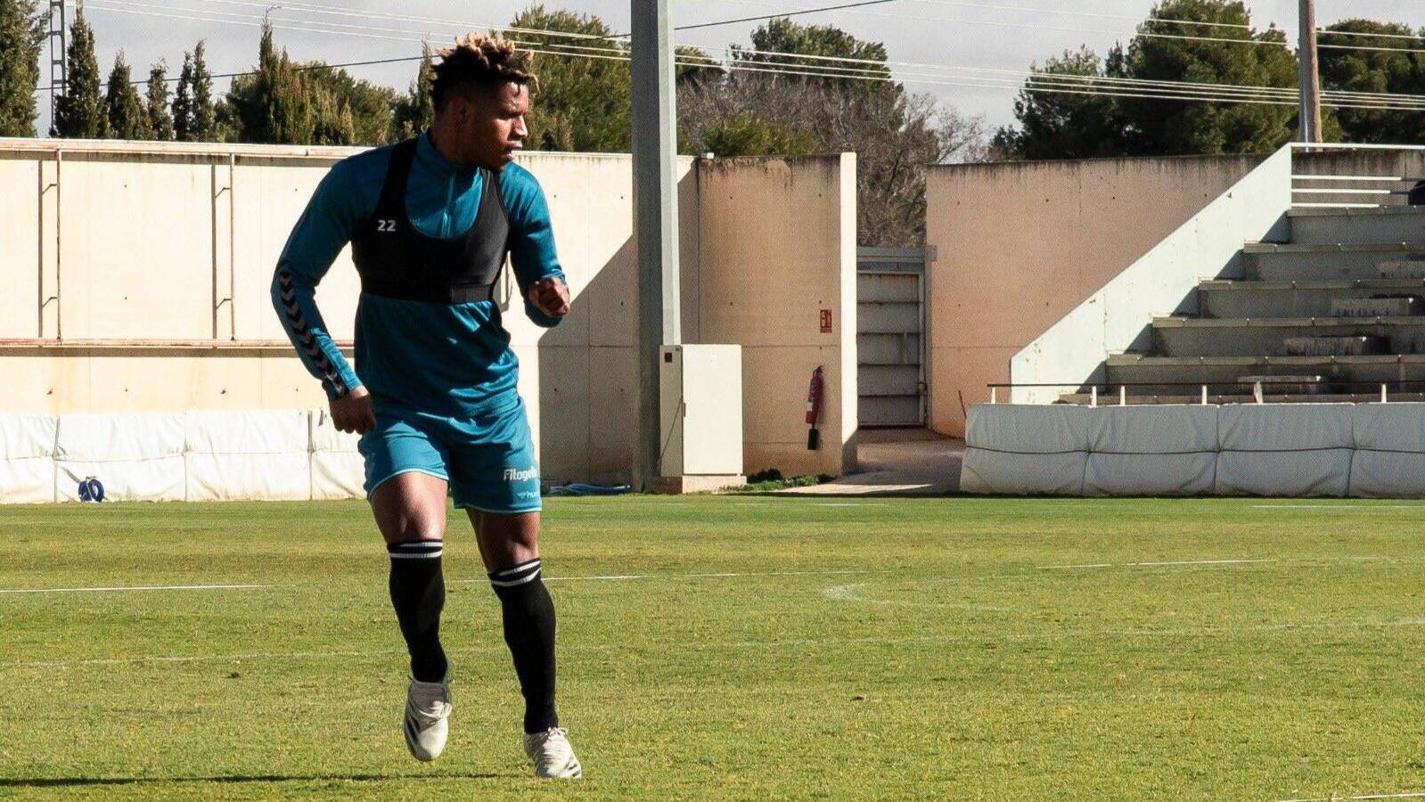 Cedric en el entrenamiento de este martes. Foto: Albacete Balompié