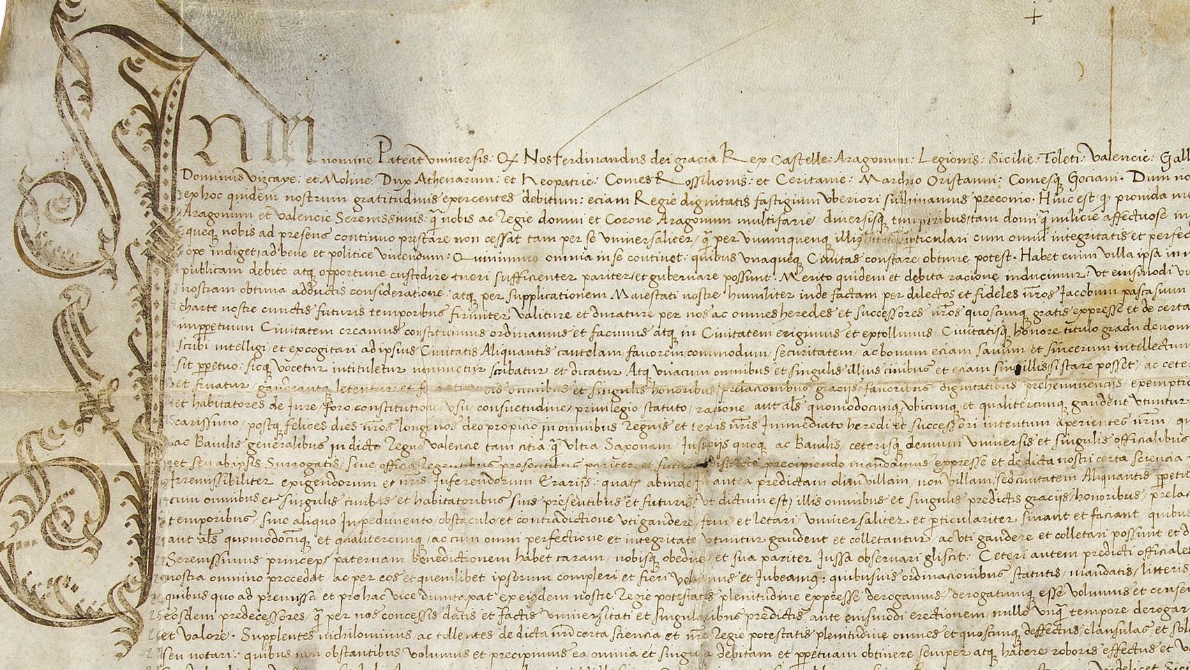 El pergamino con la firma de Fernando el Católico otorgando el título de ciudad a Alicante es una de las joyas del Archivo.
