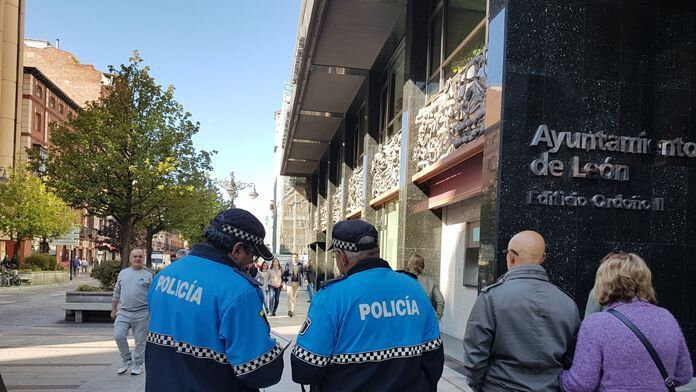 Foto Policia Leon