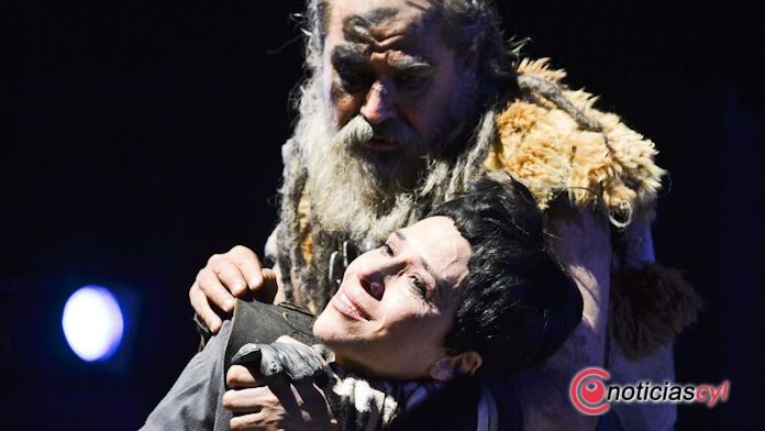 Valladolid-Teatro-olmedo-la-hija-del-aire-39