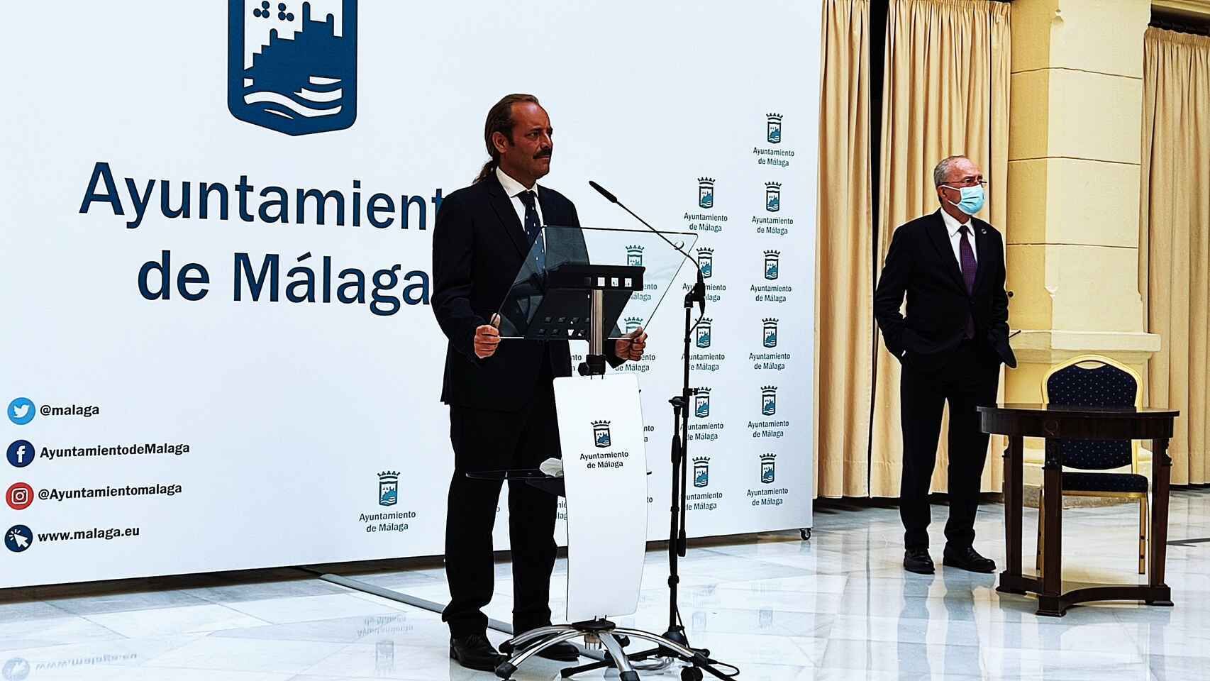 Juan Cassá y Francisco de la Torre, el día de la firma del pacto.