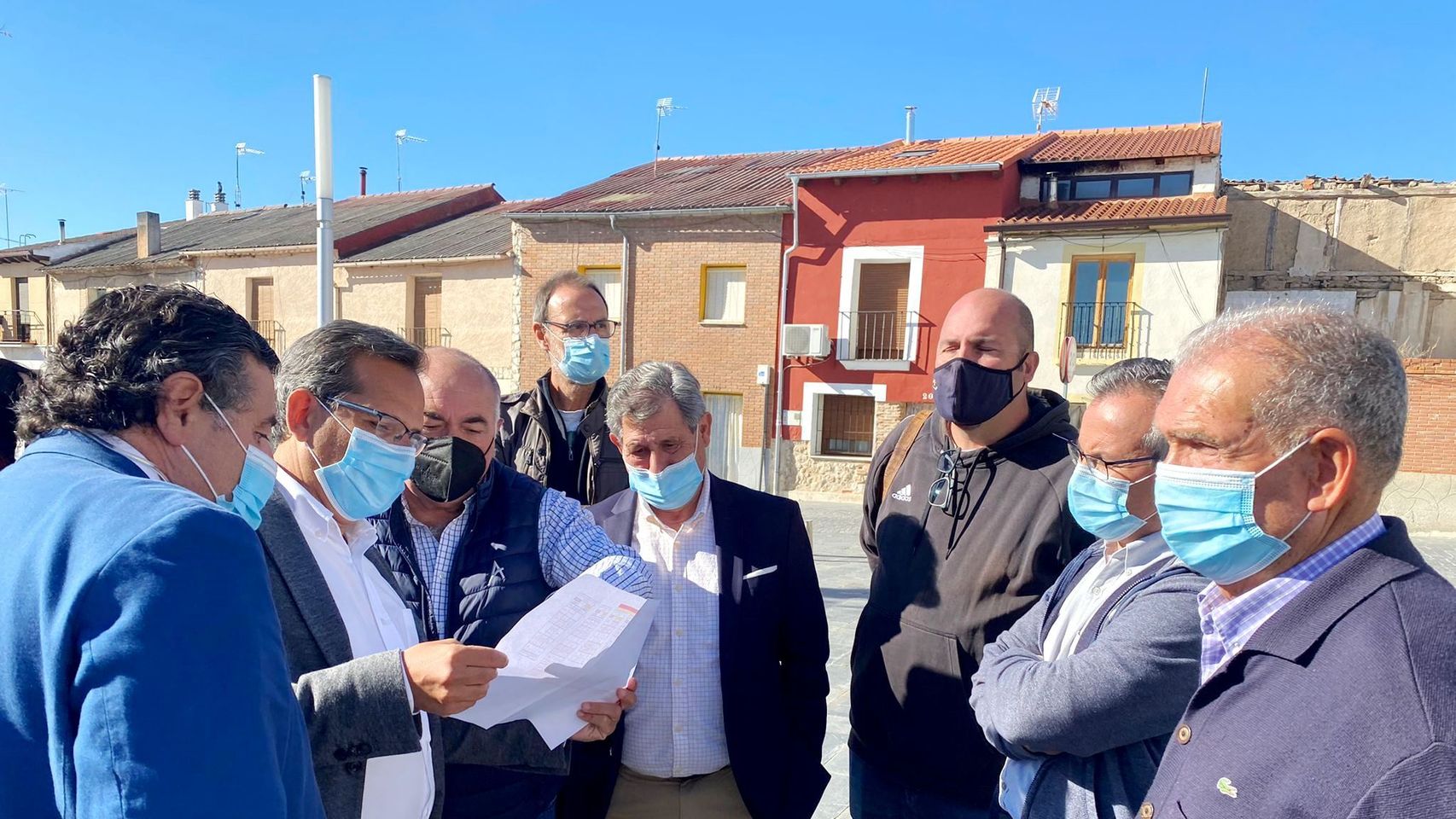 Presentación del bono rural de transporte en Sardón de Duero