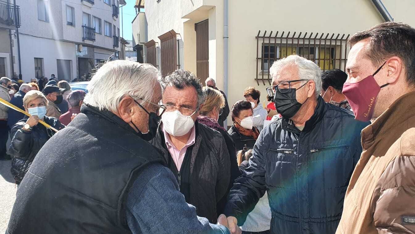 Foto de la concentración celebrada en Mombuey