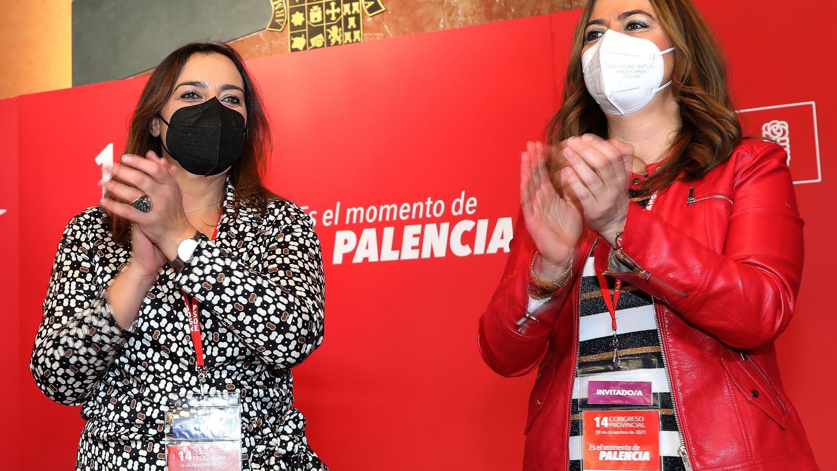 Miriam Andrés, arropada por la delegada del Gobierno, Virginia Barcones