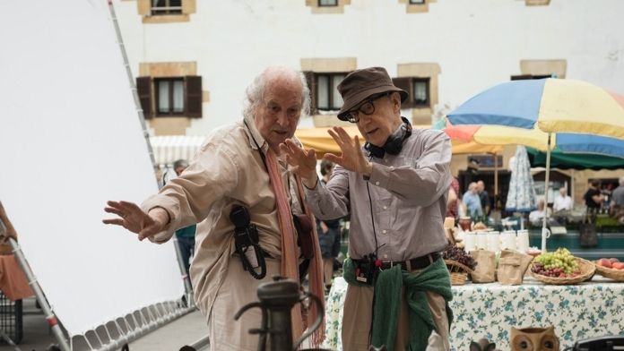 Vittorio Storaro y Woody Allen en el rodaje de 'Rifkin's Festival'