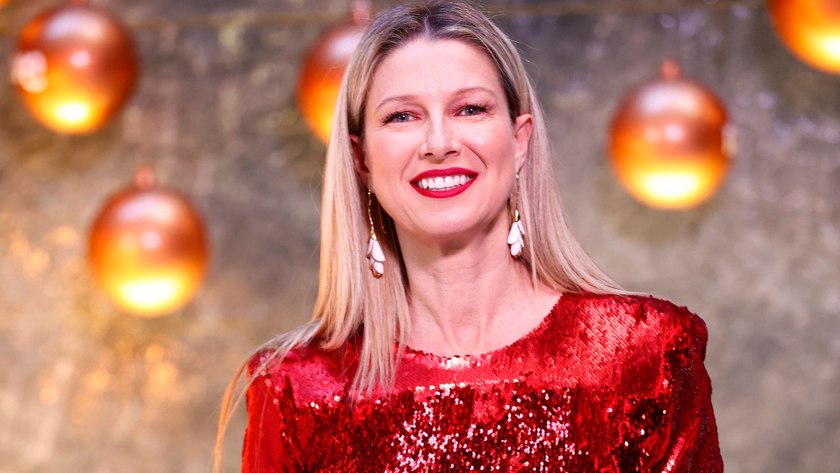 Anne Igartiburu, en la imagen promocional de las últimas Campanadas de TVE.