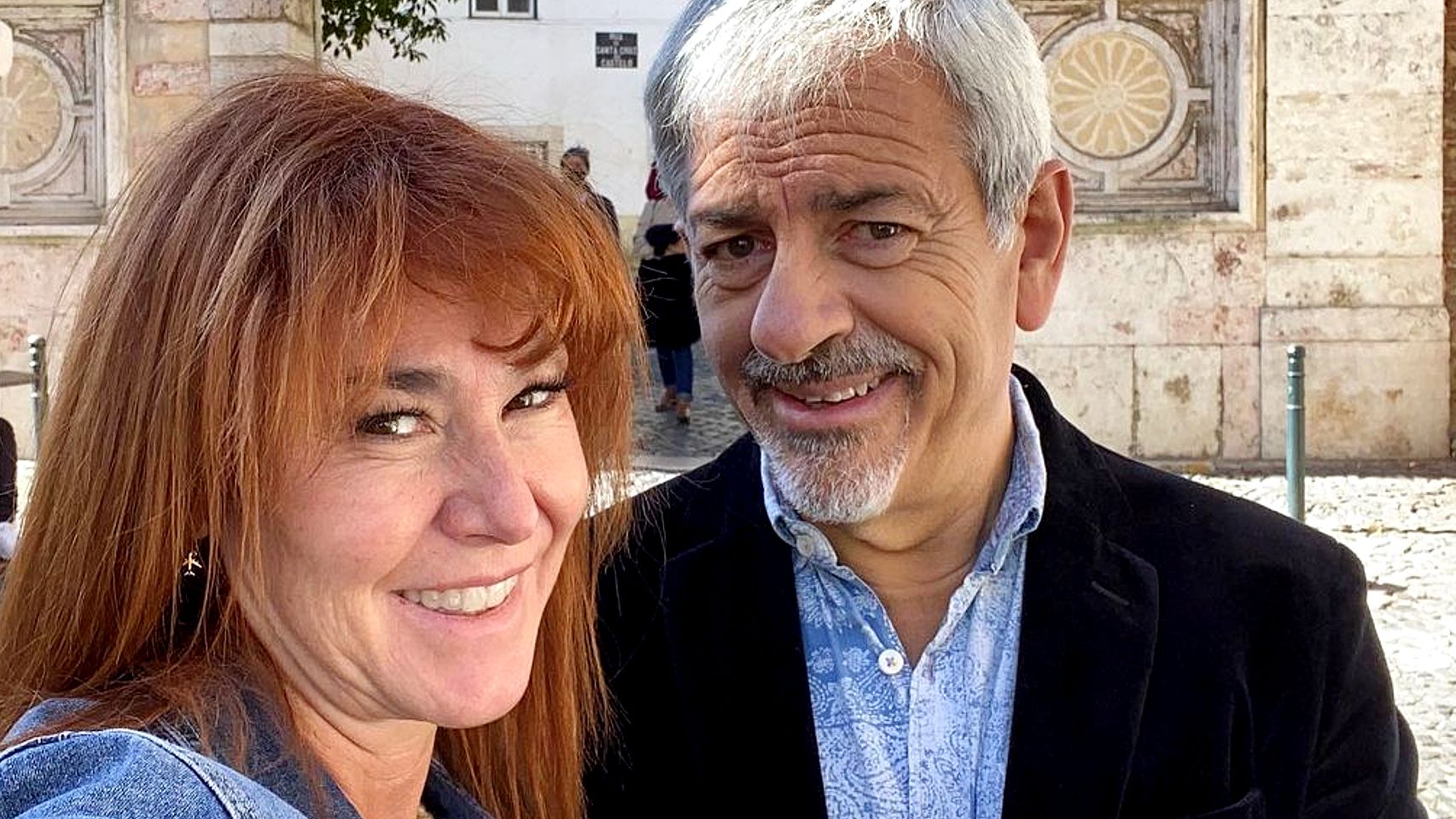 Imágenes del día: la mujer de Carlos Sobera muestra al presentador como nunca se ha dejado ver en su casa