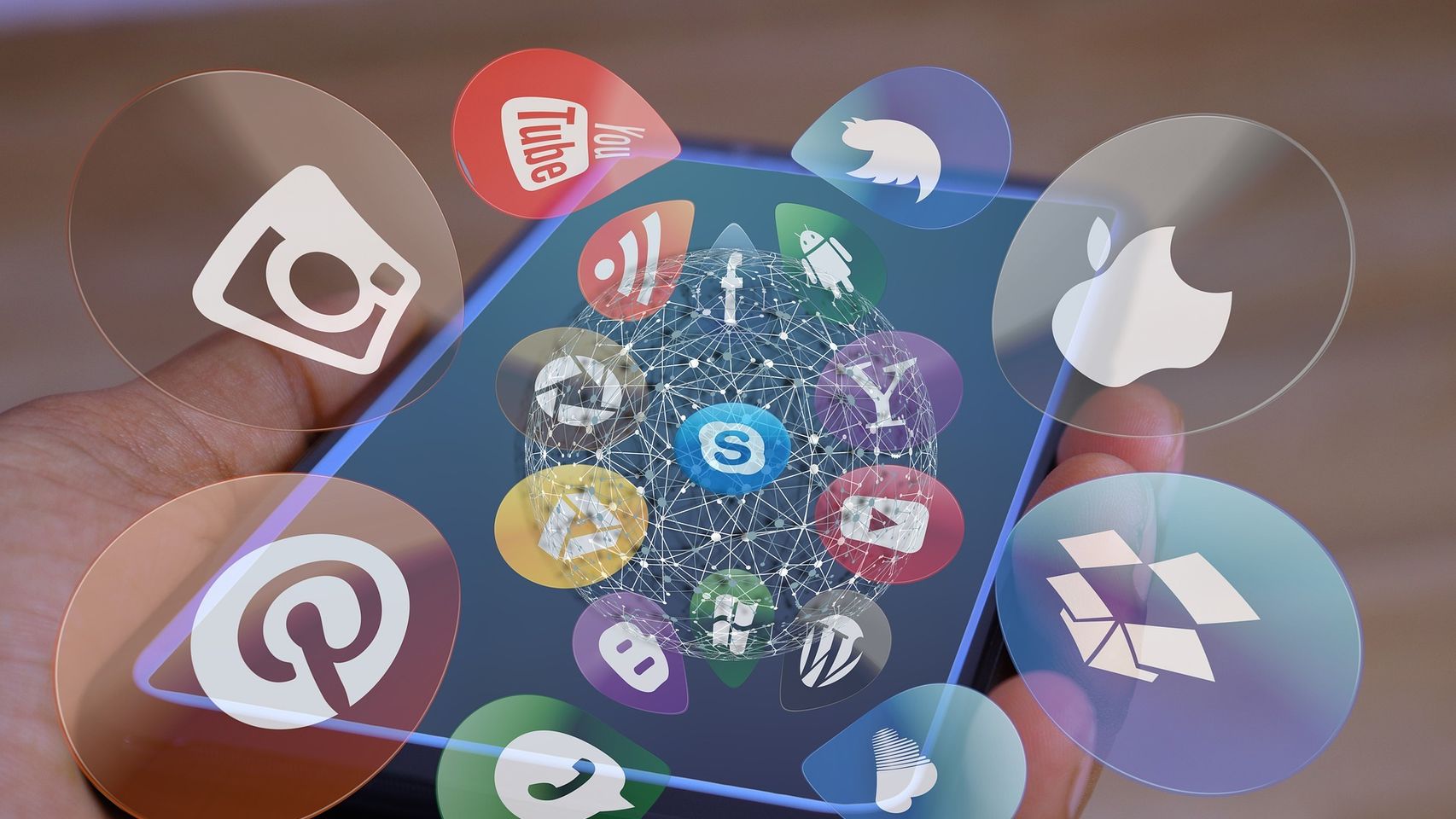 Contents nació en 2021 para ayudar a los equipos de marketing en todo el proceso de ideación, creación y transformación de contenidos en la nueva era digital.
