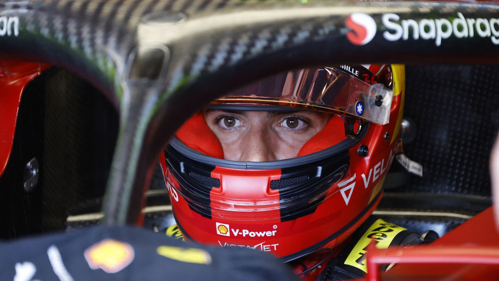 Carlos Sainz dentro de su F1-75 en el Gran Premio de Francia